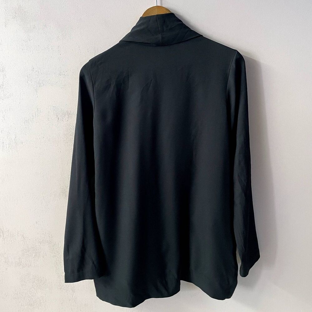 Forever 21 Black Flowy Lightweight Jacket Size M EUC - Picture 4 of 11